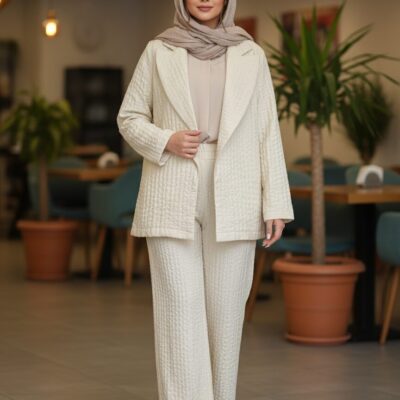 کت کراپ و شلوار ژاکارد سفید